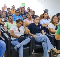 AGENTES DAS SECRETARIAS DE DESENVOLVIMENTO SOCIAL E SAÚDE PARTICIPAM DE REUNIÃO INTERSETORIAL
